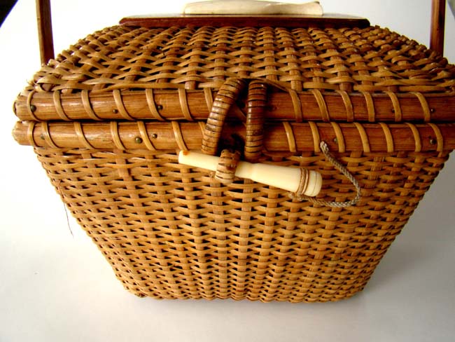A wonderful vintage Nantucket "Friendship" basket circa 1960 — image 5